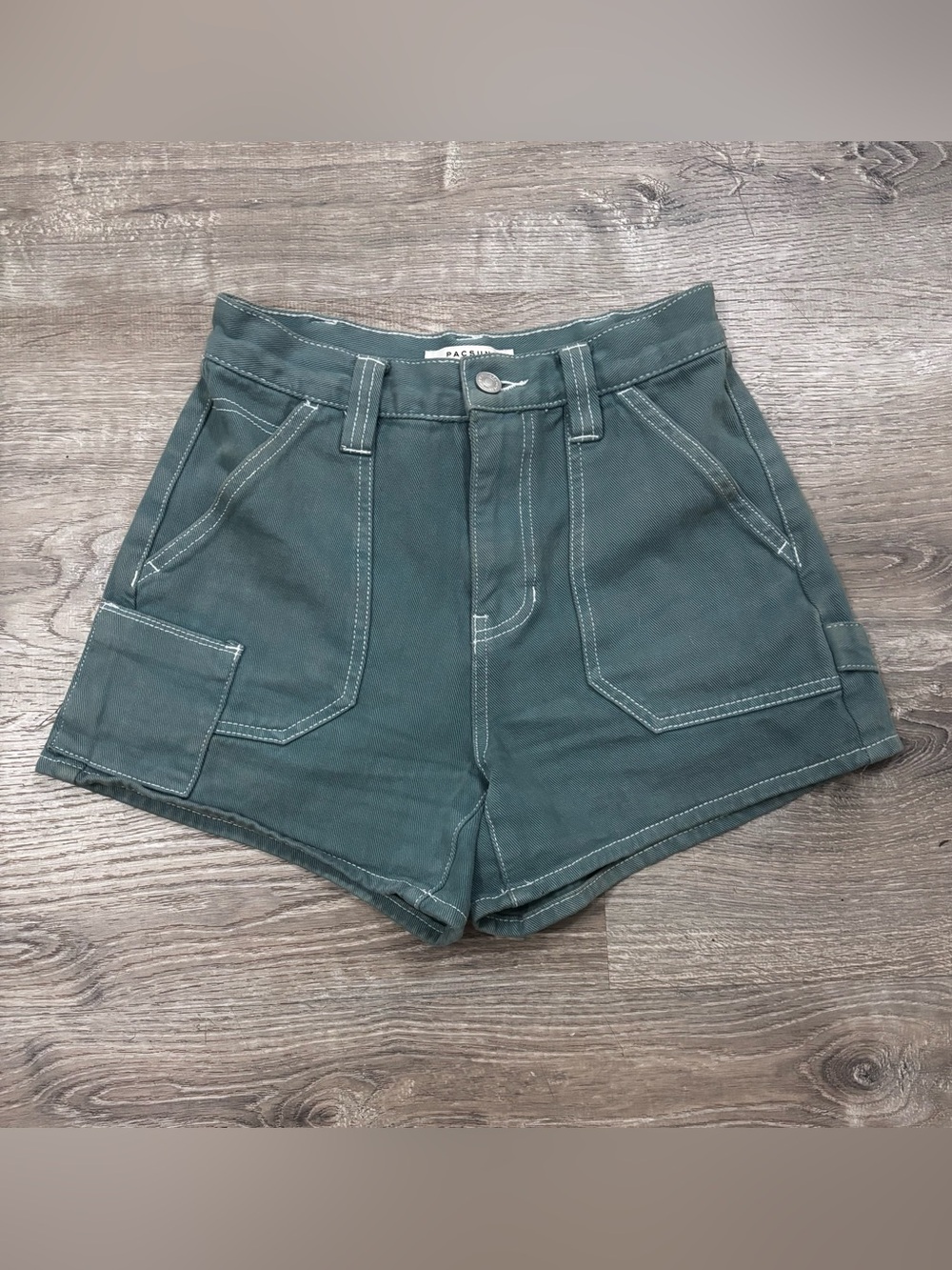 PacSun Green Workwear Shorts Women’s Size 25 Cotton Twill High Rise